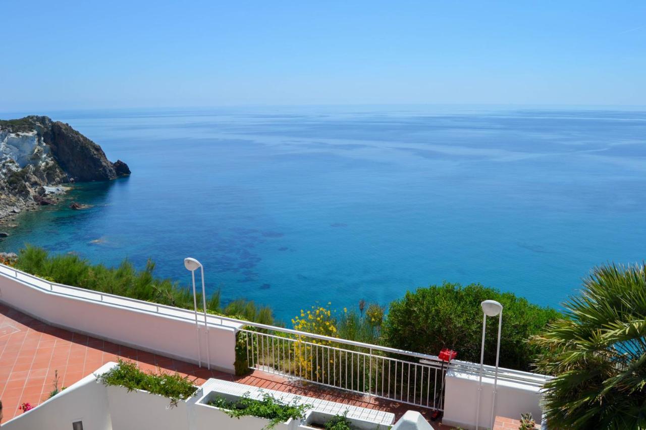 Maridea - Cave Suites Ponza Exterior photo